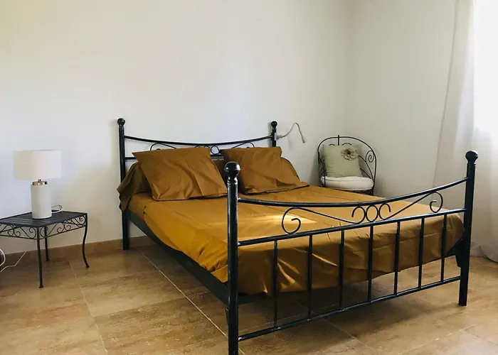 Rez De Chaussez De 4 Personnes